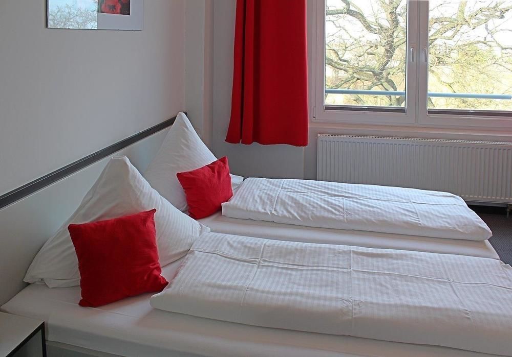 Hotel Zwischen Den Seen Waren  Ngoại thất bức ảnh