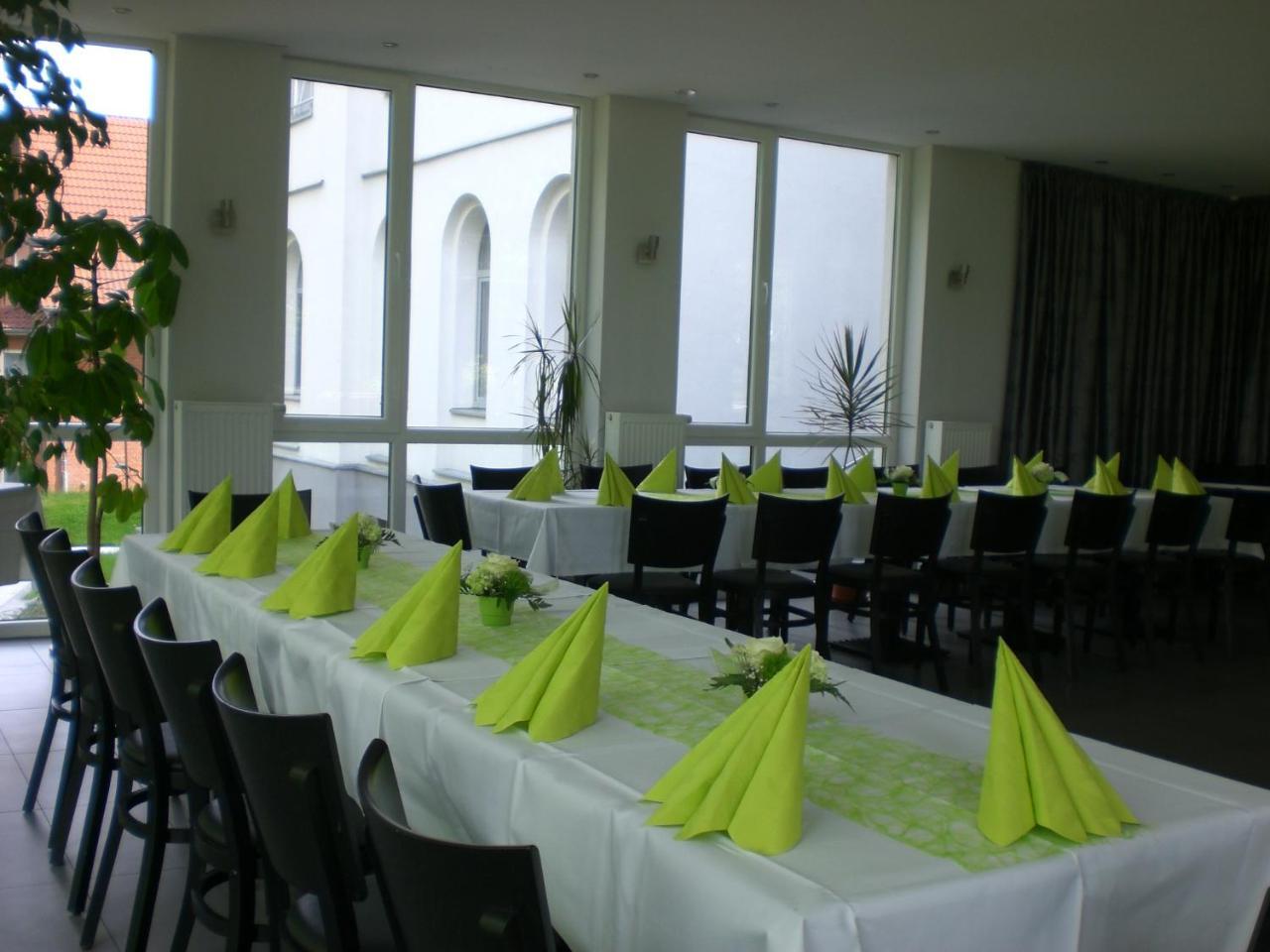 Hotel Zwischen Den Seen Waren  Ngoại thất bức ảnh