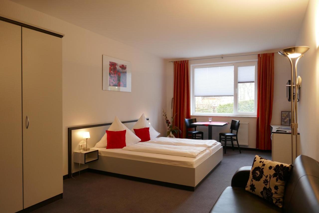 Hotel Zwischen Den Seen Waren  Ngoại thất bức ảnh